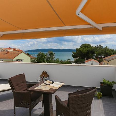 Apartments Ena&Toni Kaštela Kültér fotó